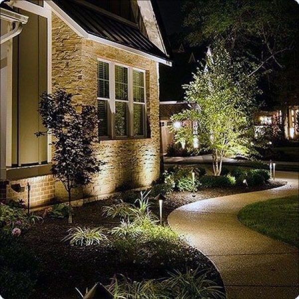 hidalgo-landscape-lighting-2